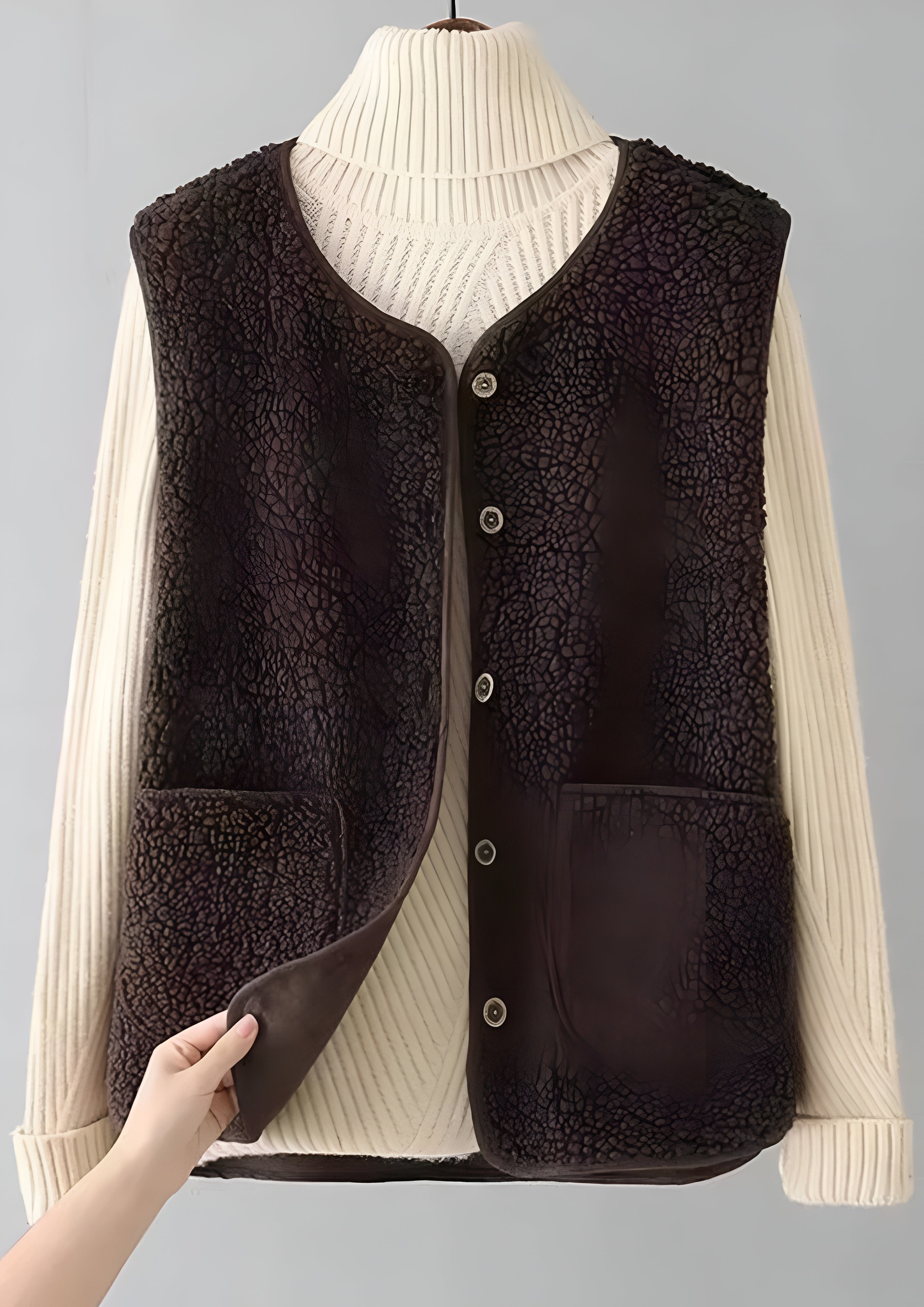 Women’s Button-Front Sleeveless Vest – Winter Layering