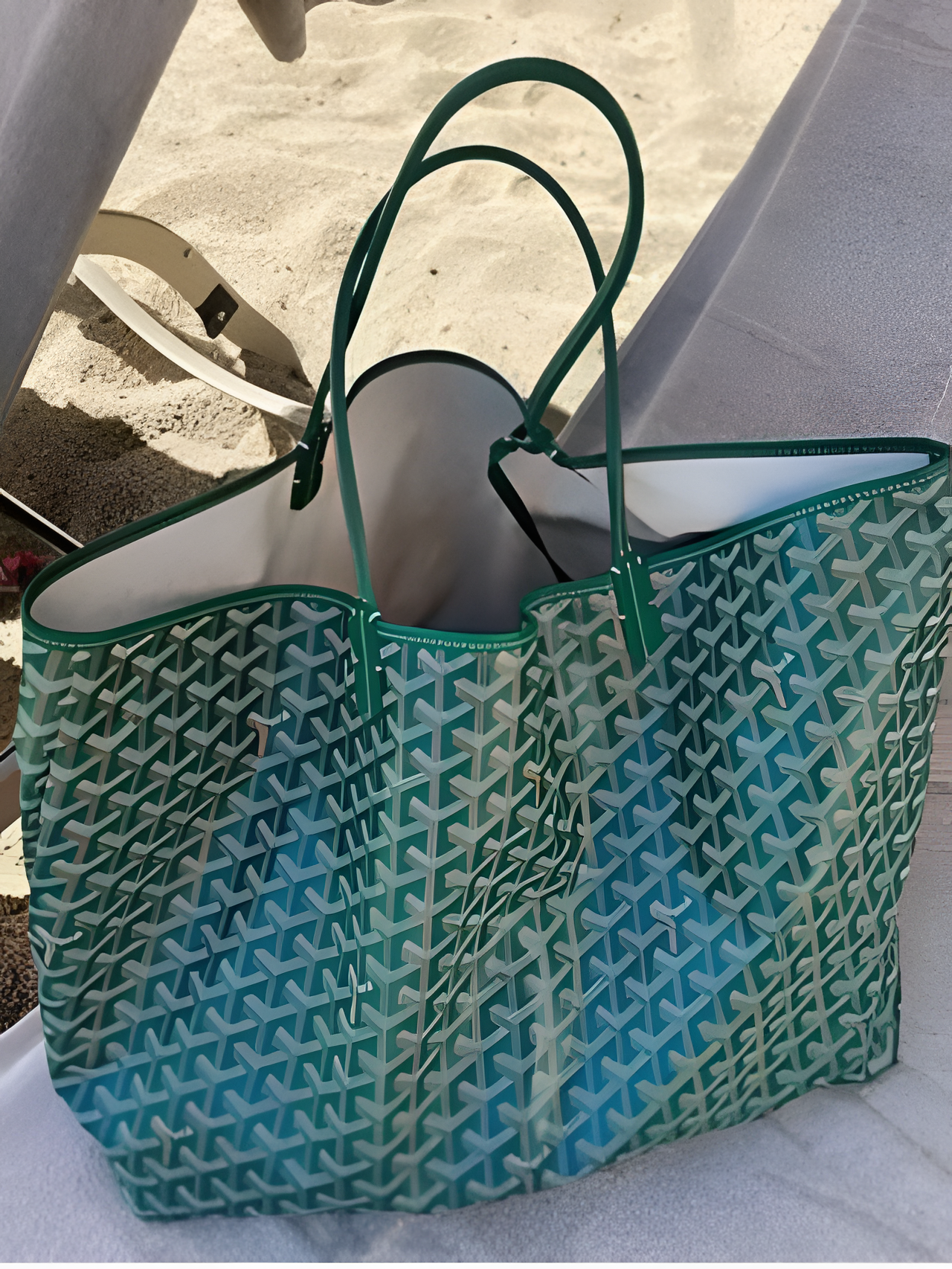 Women's Patterned Coated Tote Bag - Travel Commuter