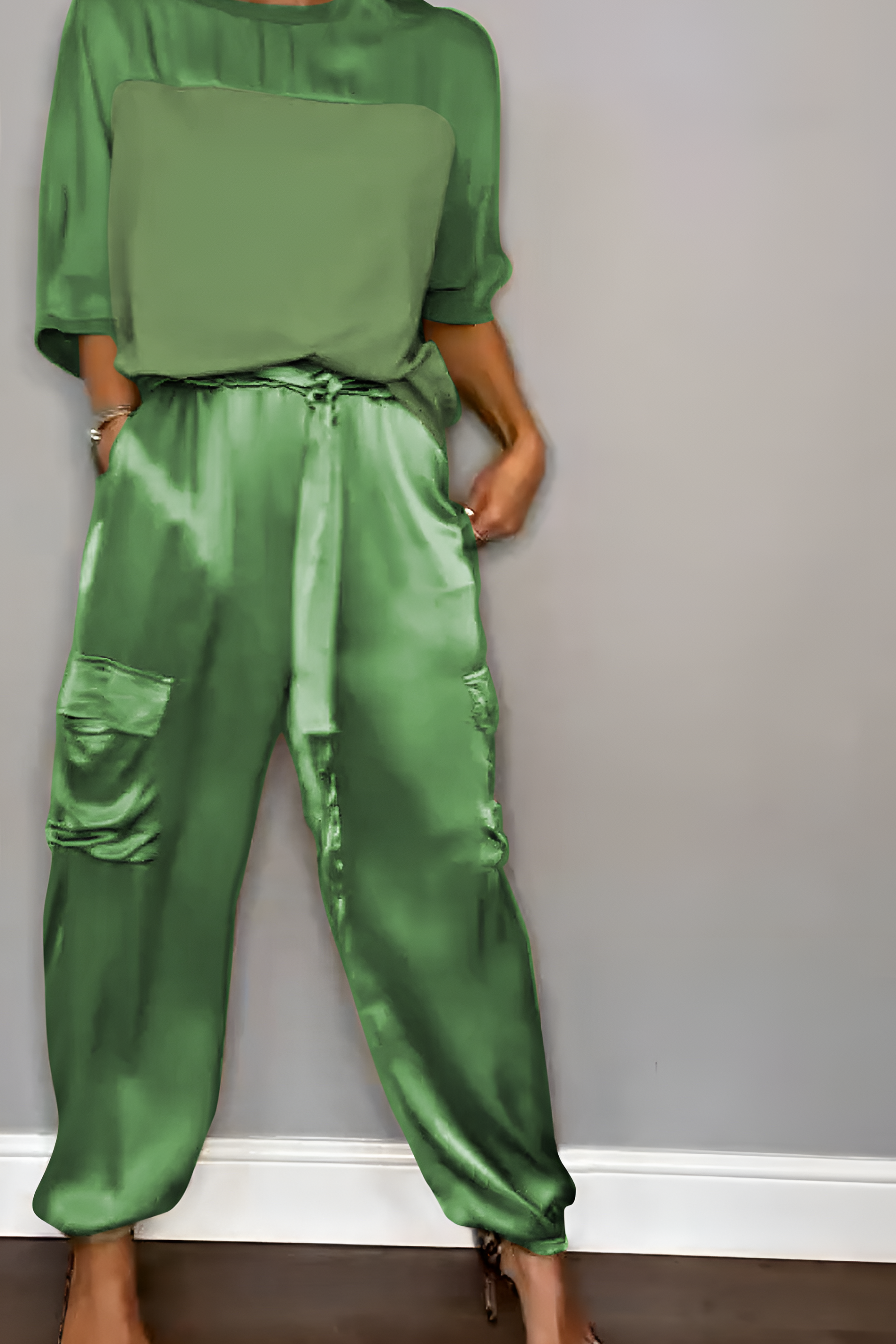 Women's Cargo Two Piece Lounge Set - Casual Chic