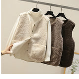 Women’s Button-Front Sleeveless Vest – Winter Layering