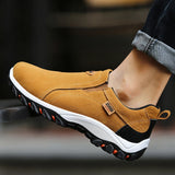 Men's Slip On Sneakers Contrast Sole - Casual Wear