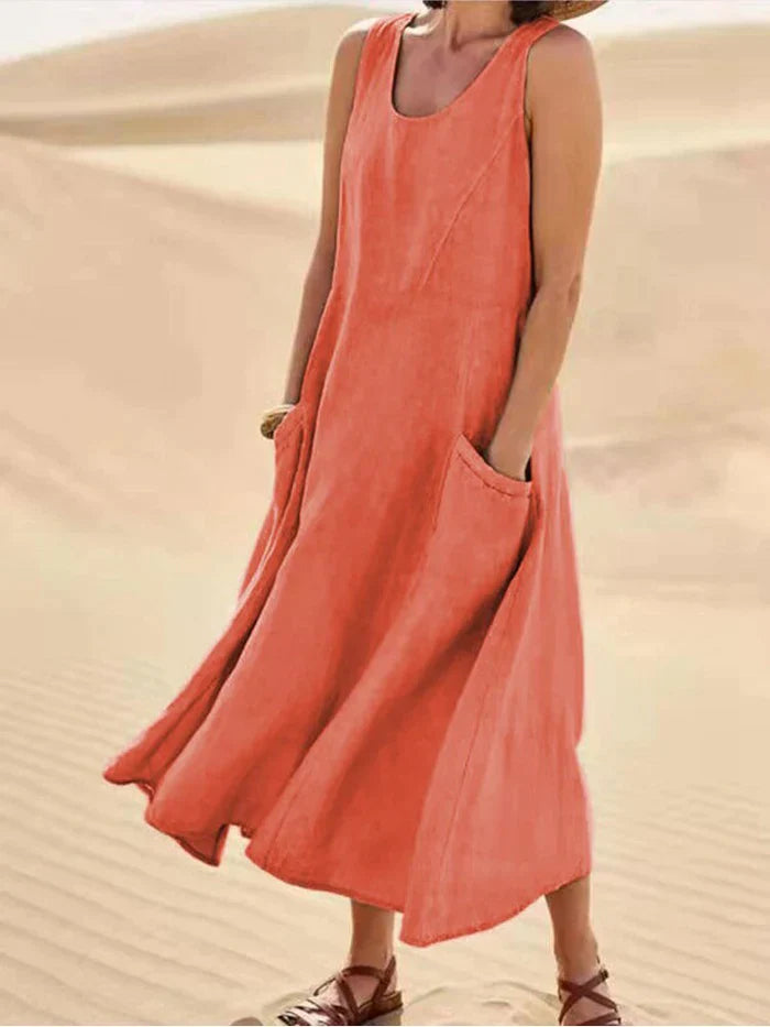 Women's Sleeveless with Pockets Maxi Dress - Casual Wear