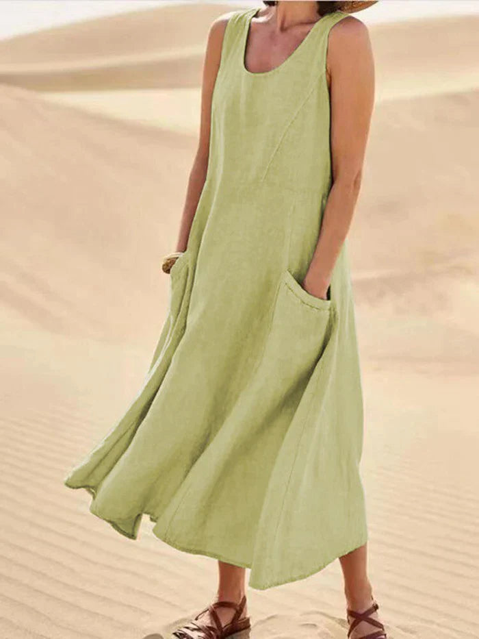 Women's Sleeveless with Pockets Maxi Dress - Casual Wear