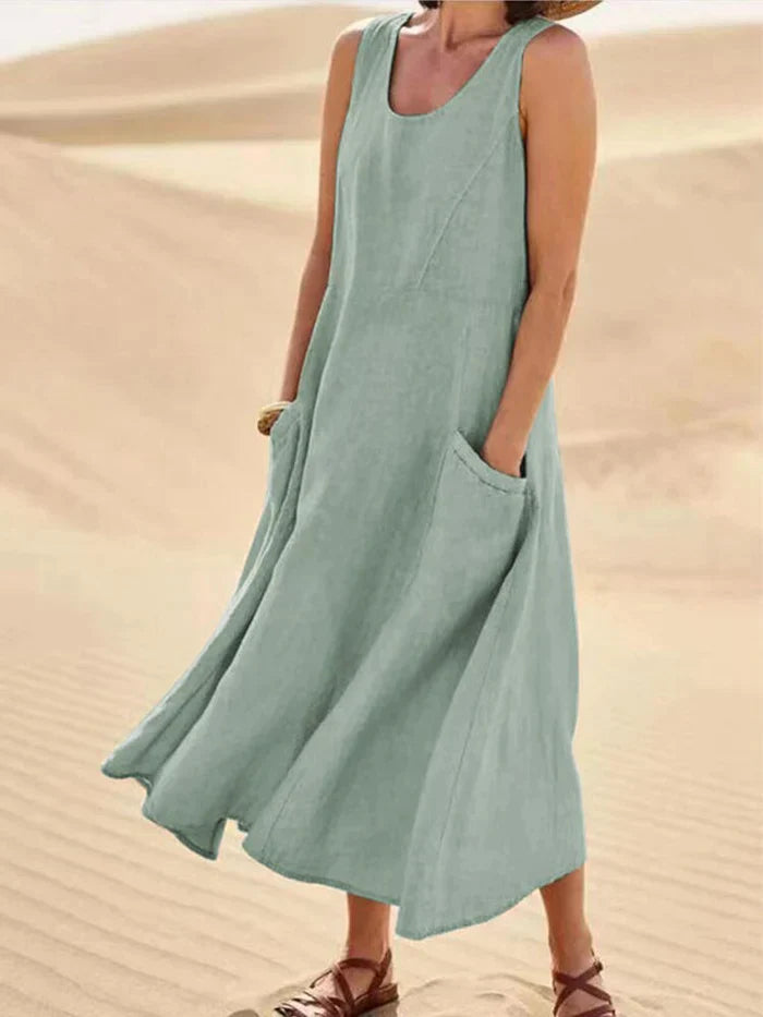 Women's Sleeveless with Pockets Maxi Dress - Casual Wear